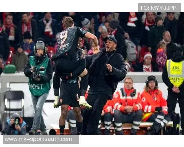 德甲精彩对决尤文图斯大胜曼联乌龙球引发全场热议与转会传闻